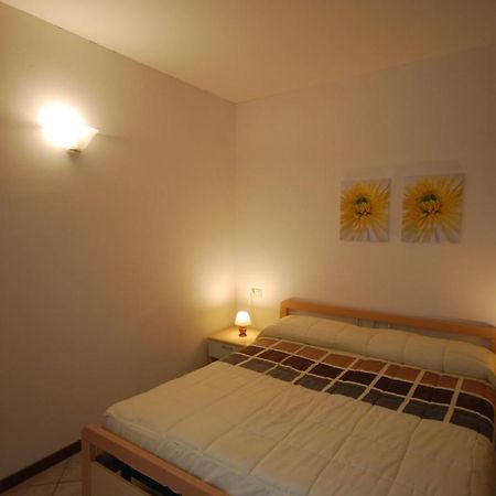 Appartamento Angelica 3 - Theater Home Тиняле Екстериор снимка